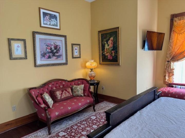 Woodbine Inn And Restaurant Madisonville Εξωτερικό φωτογραφία
